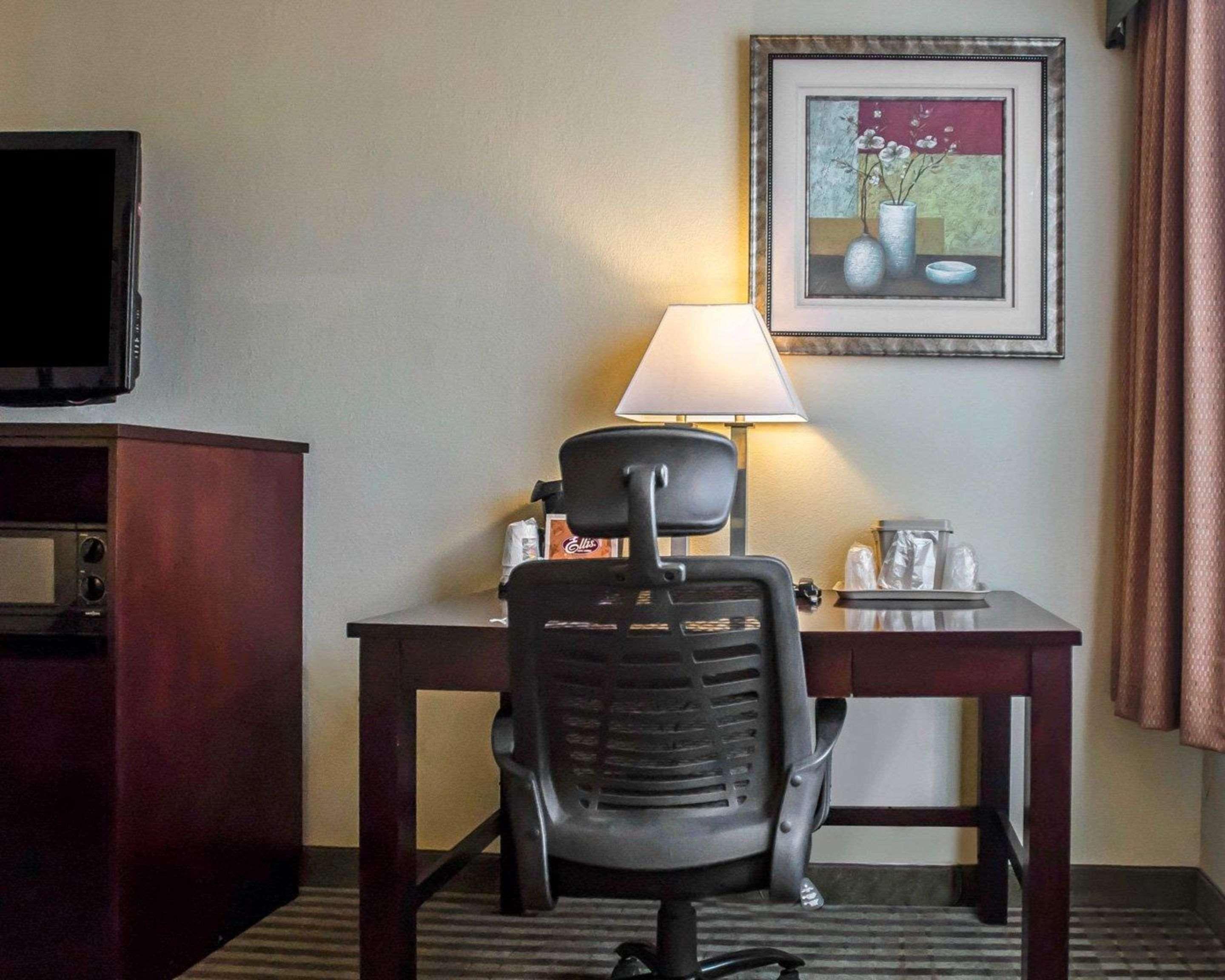 Quality Inn Mill Hall - Lamar Esterno foto