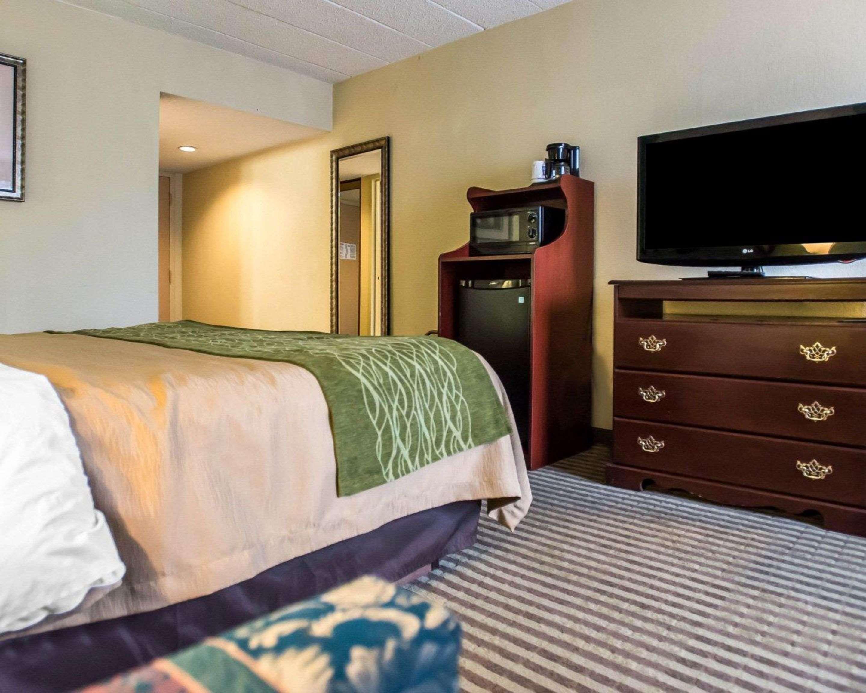 Quality Inn Mill Hall - Lamar Esterno foto