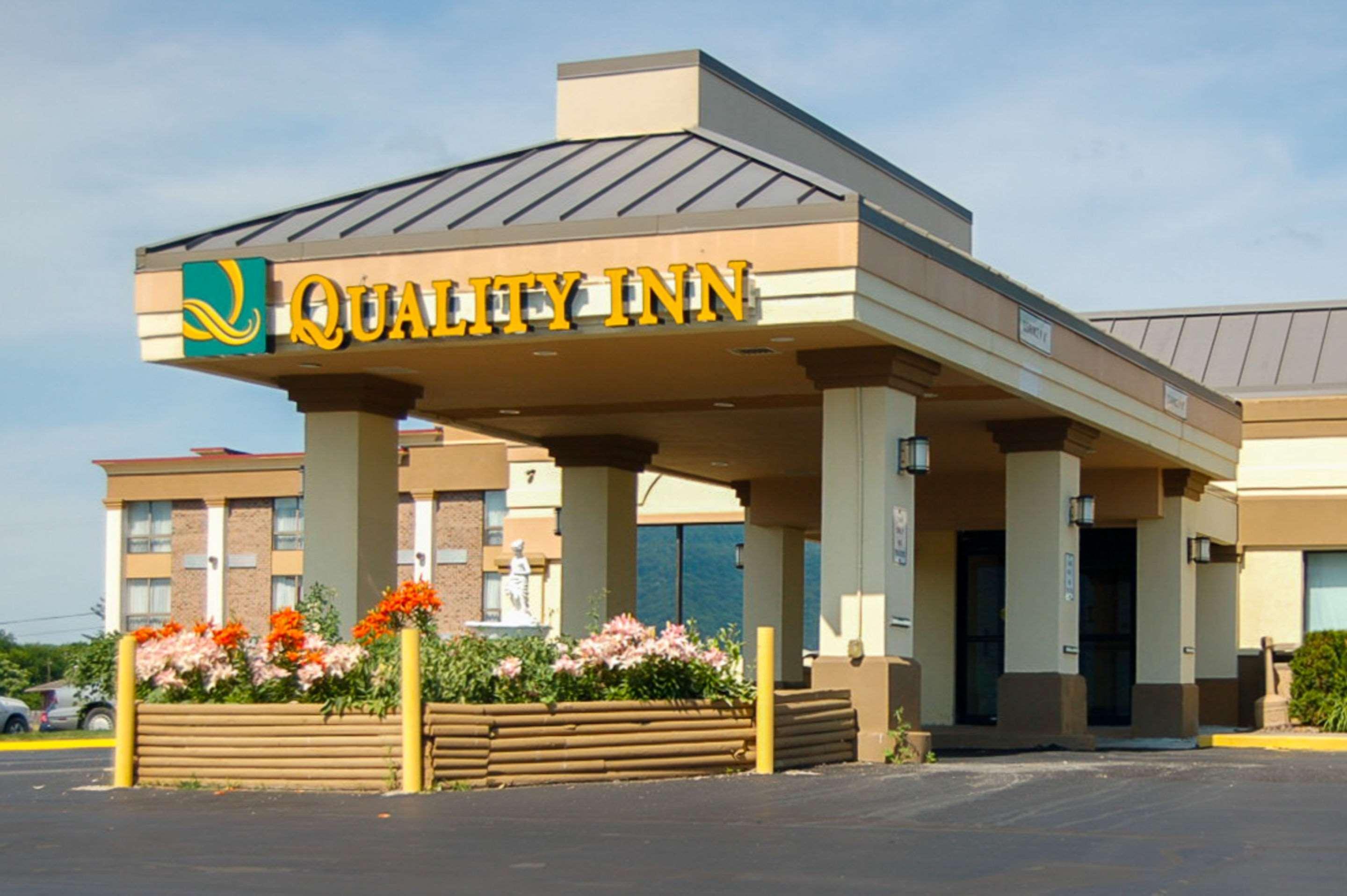 Quality Inn Mill Hall - Lamar Esterno foto