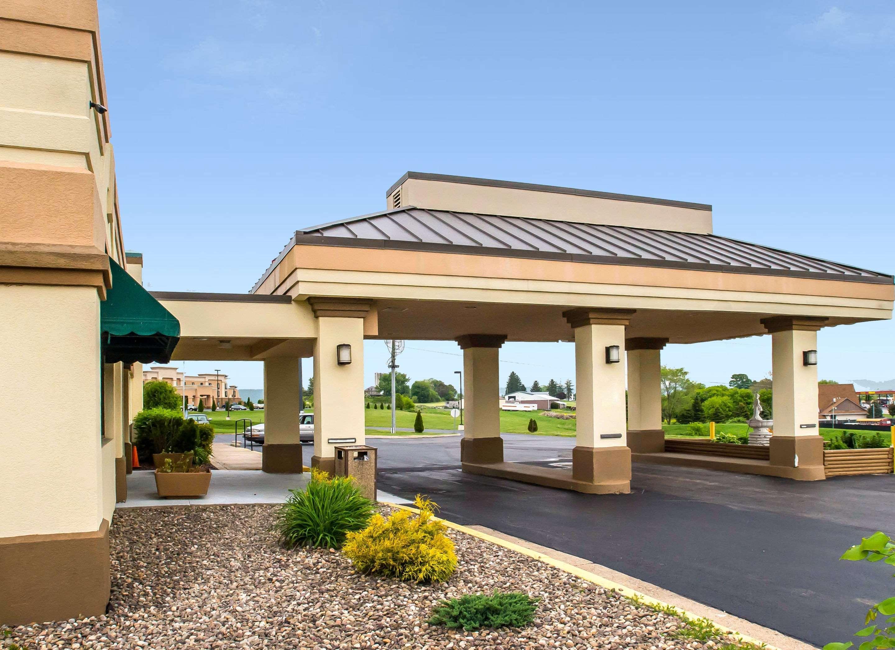 Quality Inn Mill Hall - Lamar Esterno foto
